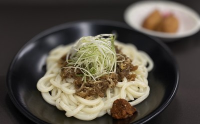 ピリ辛牛肉うどん